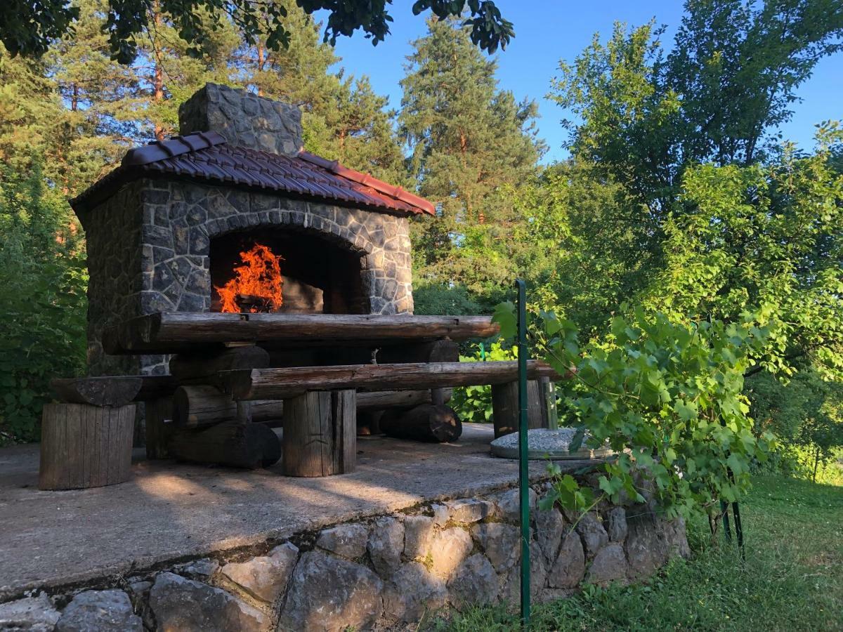 Apartman Javor Otočac Exterior foto